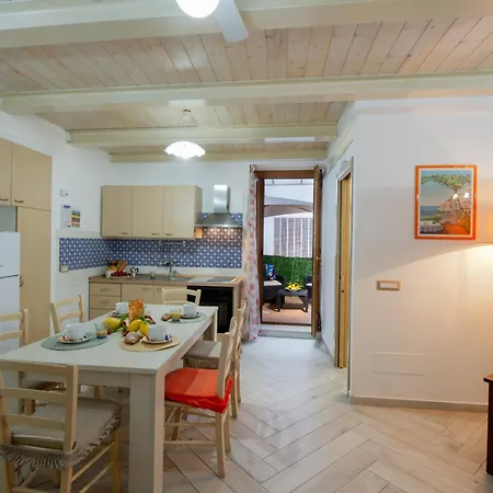 Maison Antica - One Step Away From The Sea Maiori Exterior photo